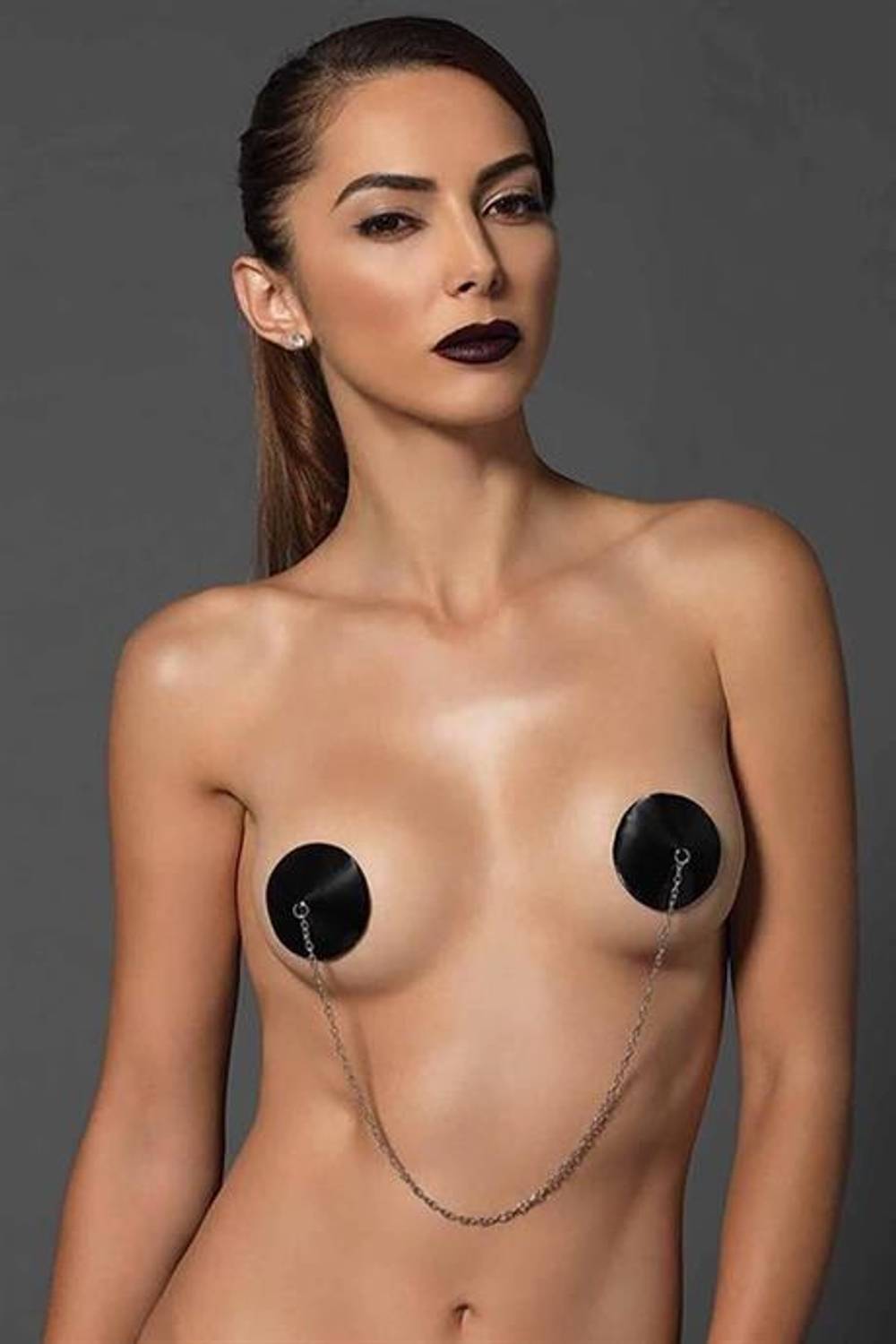 Markano  Yuvarlak Deri Harness Ortası Zincirli Göğüs Ucu Kapatıcı