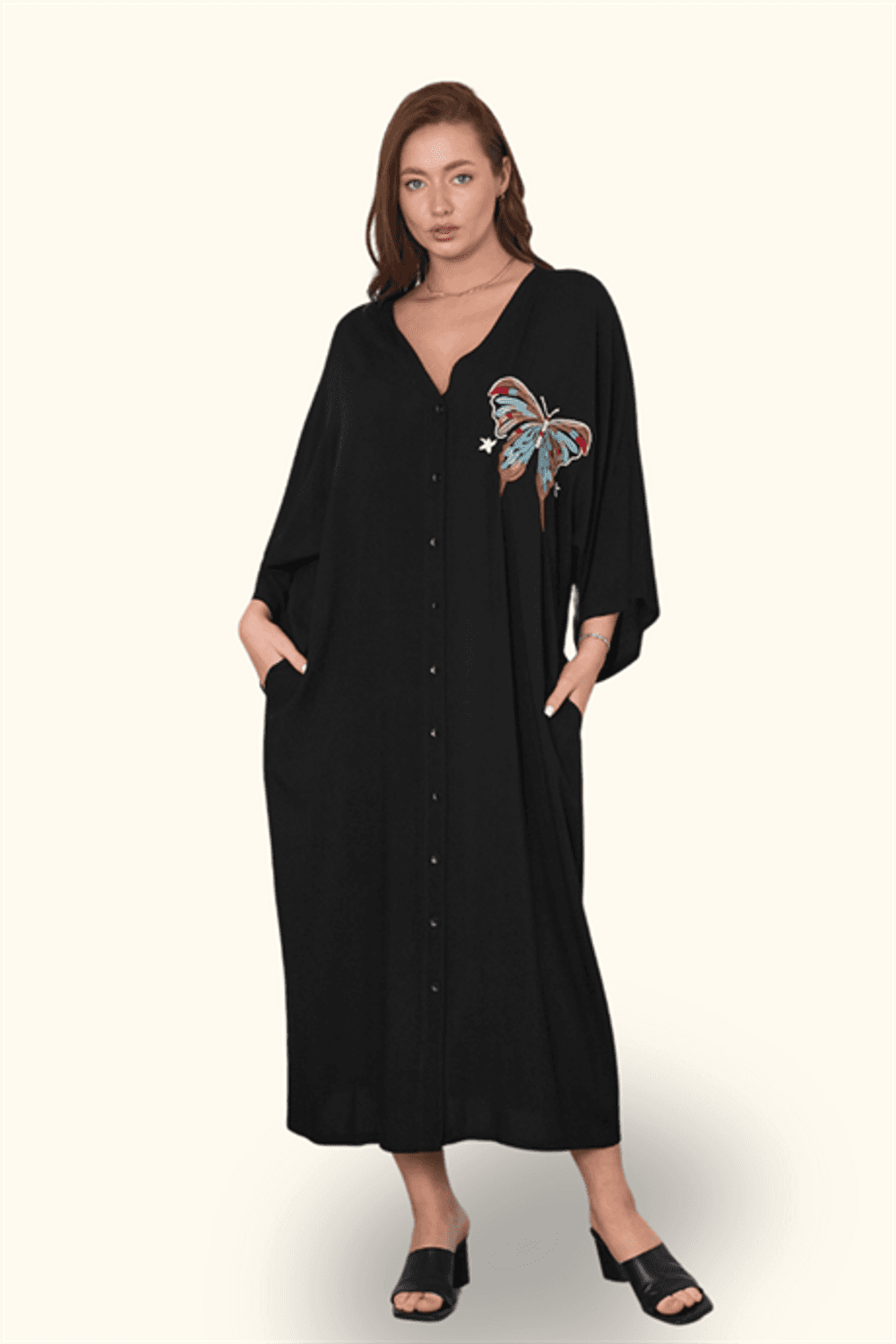 Markano Siyah V Yaka Göğsü Kelebek Nakışlı Cepli Oversize Uzun Gömlek Elbise
