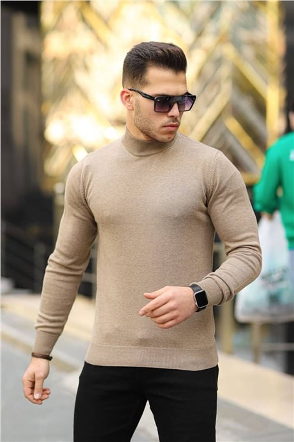 Жіночий реглан з половинними рукавами, тонкий, комір-стійка, колір - бежевий, Regular Fit, 100% акрил, стильний та комфортний для зимового сезону