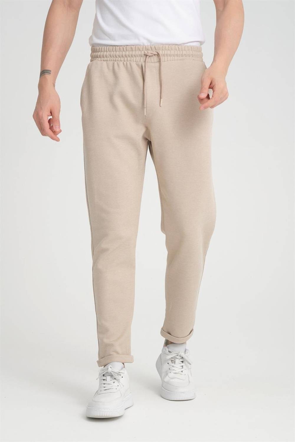 Premium Oxford Knit Double-Leg Trousers in Beige - Stylish, Comfortable Fit for Any Occasion, Made from High-Quality Oxford Fabric