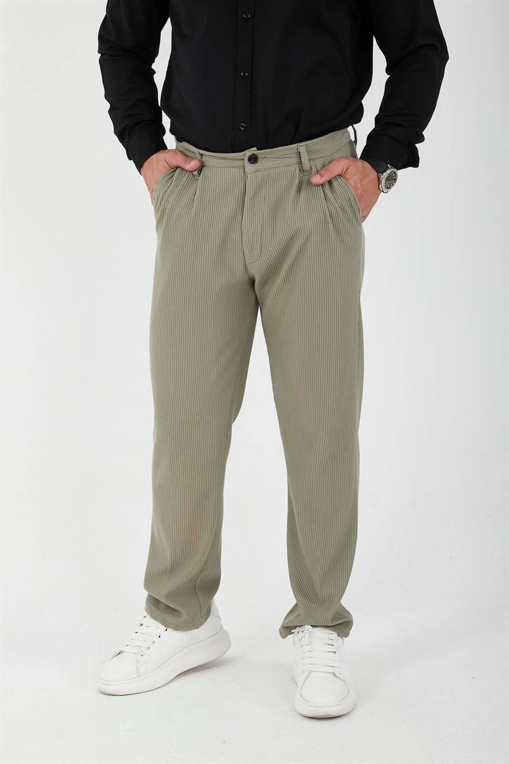 Men's Baggy Fit Trousers in Olive Green - Modern Style and Unmatched Comfort