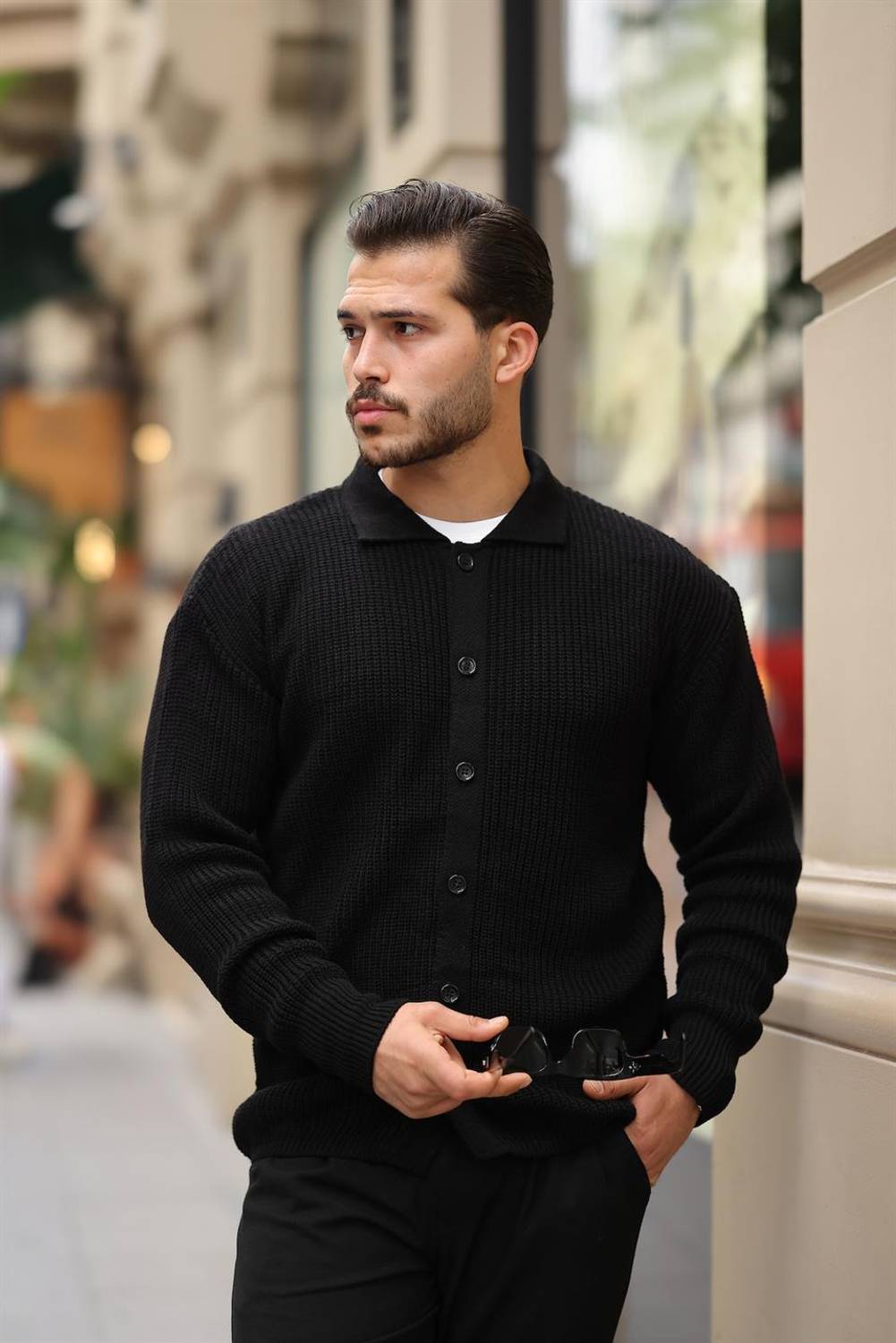 Чоловічий кардиган Oversize з гудзиками, в'язаний в техніці Селанік, чорного кольору