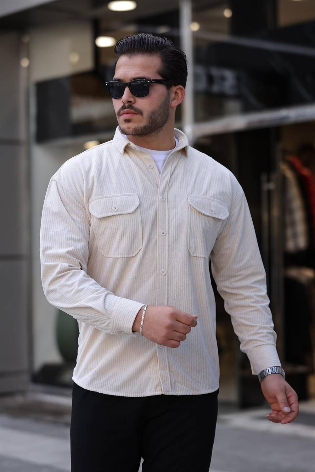 Чоловіча велюрова сорочка з двома кишенями, оверсайз, з теплою фактурою, колір: камінь