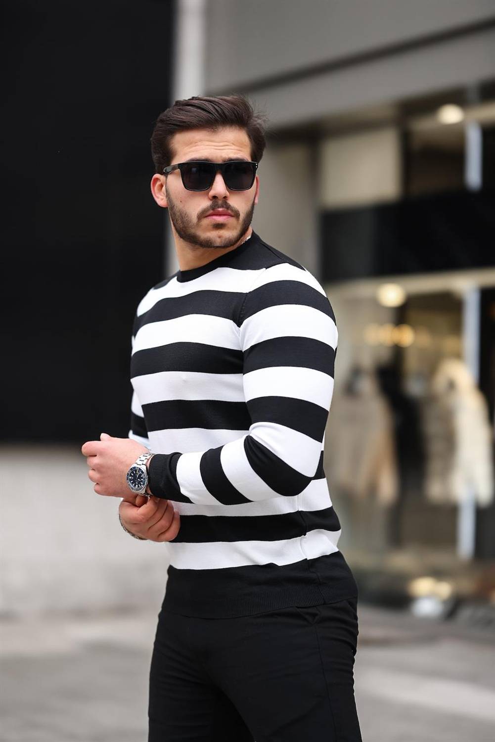 Örme Çizgili Bisiklet Yaka İnce Triko Erkek Kazak - Siyah