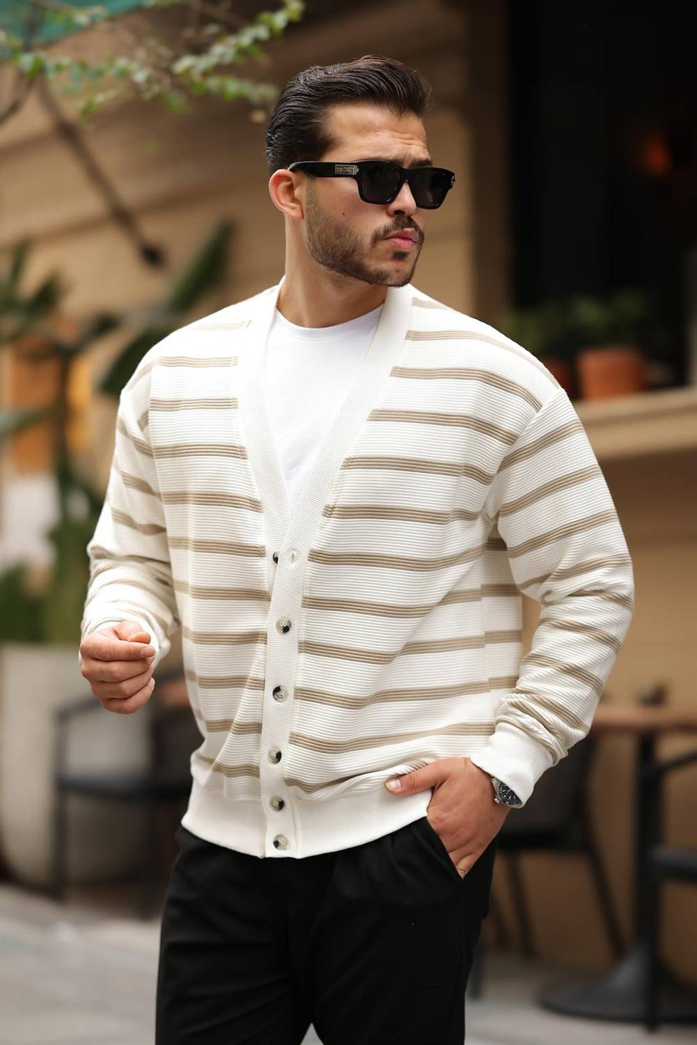 Oversize Çizgili Düğmeli Erkek Hırka - Bej