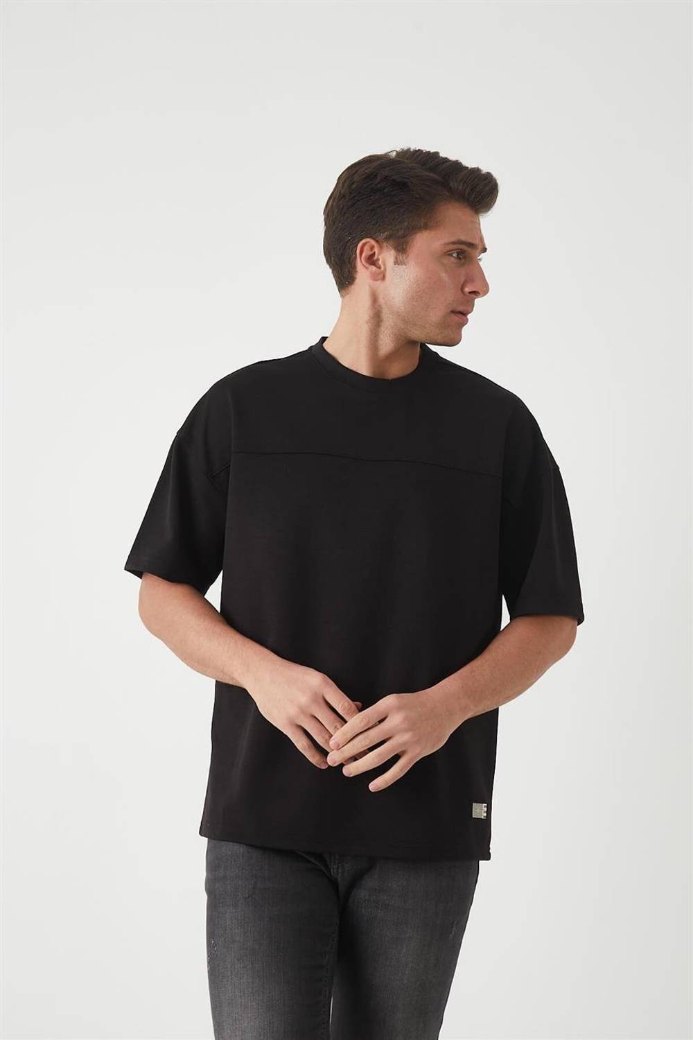 Panel Detaylı Basic Oversize Erkek T-Shirt - Siyah