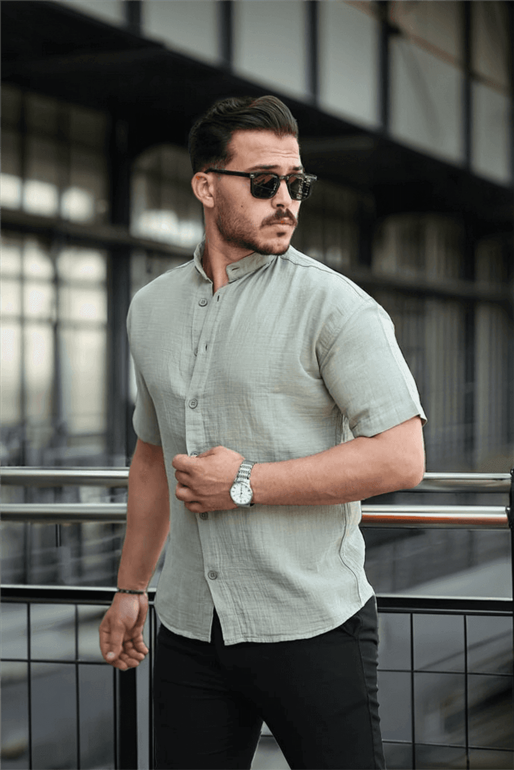 Hakim Yaka Müslin Kumaş Kısa Kol Gömlek - Açık Haki