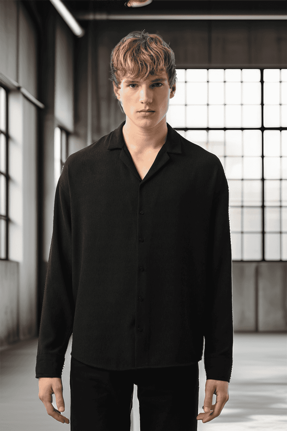 Apaş Yaka Uzun Kol Dokulu Erkek Gömlek - Siyah