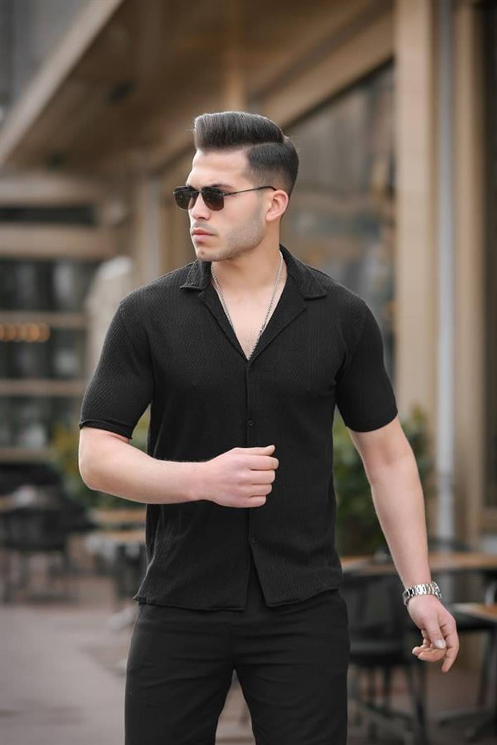 Премиум футболка с коротким рукавом - черная, 87% хлопка, 13% эластана, отличное управление влагой, удобство для повседневной носки