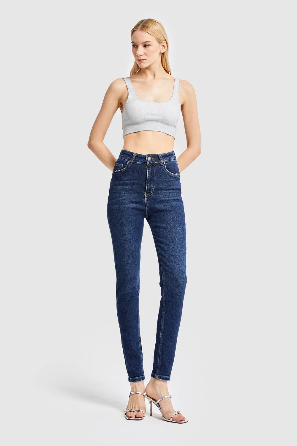 Kadın Koyu Mavi Renk Süper Esnek Kumaş Yüksek Bel Skinny Fit Denim