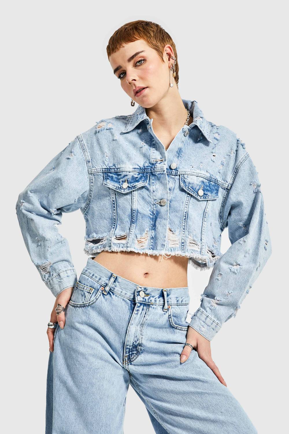 Women's Snow Denim Color Ripped Detailed Crop Jacket