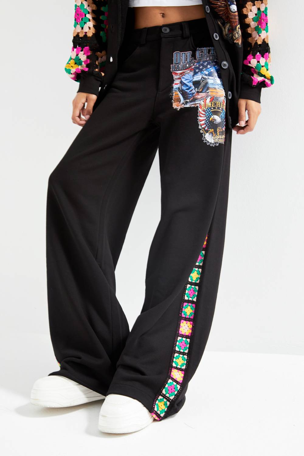 Women's Black Ethnic Pattern Printed Loose Fit Design Trousers