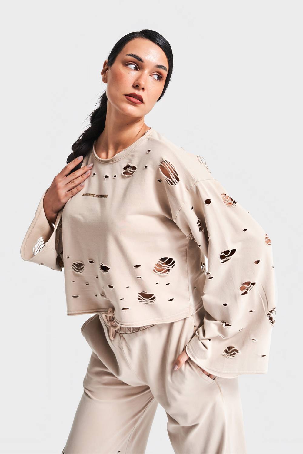 Kadın Kahve Renk Örme Kumaş Yırtık Detaylı Oversize Tasarım Sweatshirt