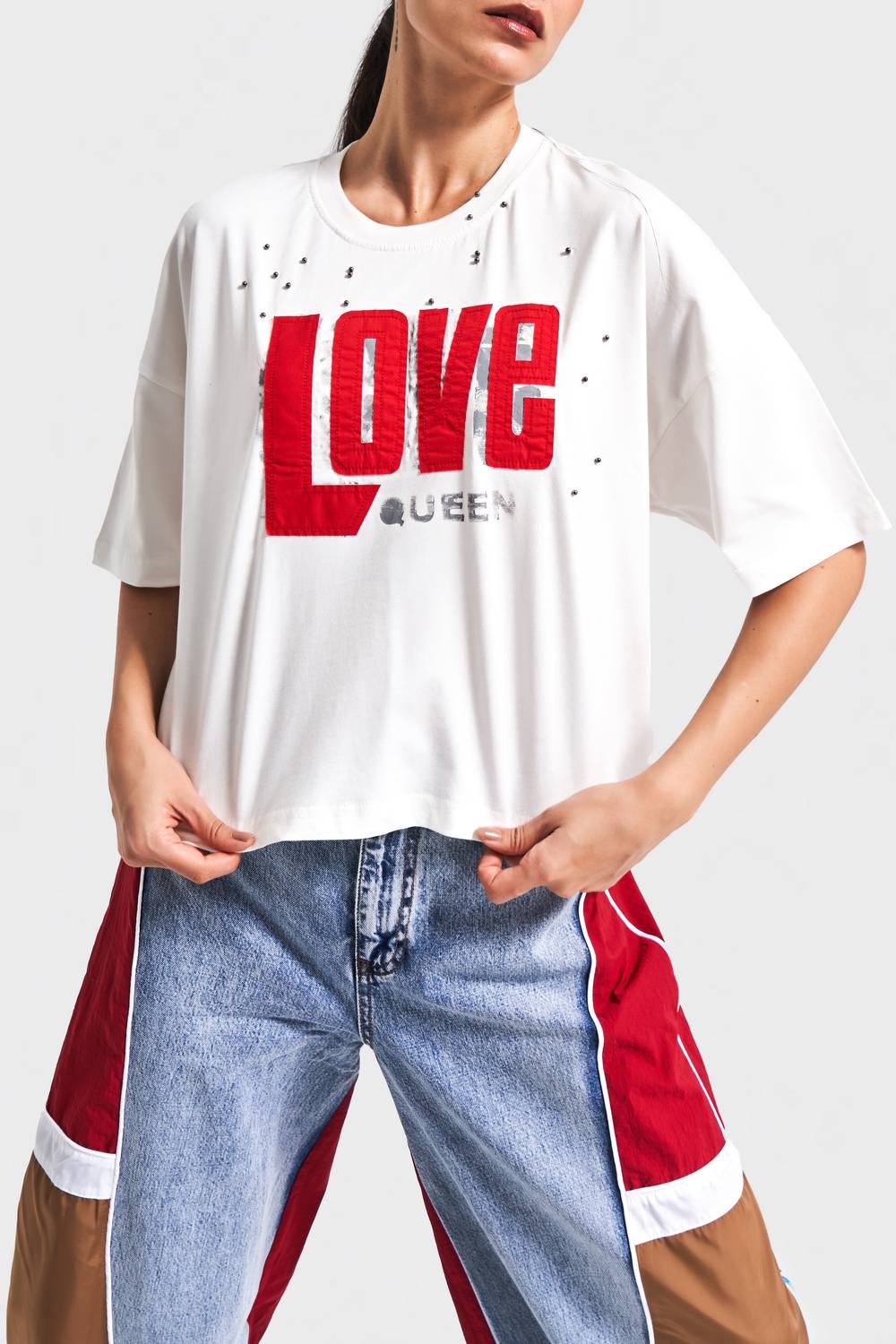 Kadın Beyaz Renk Love Baskılı Taş Detaylı Oversize Tasarım T-Shirt