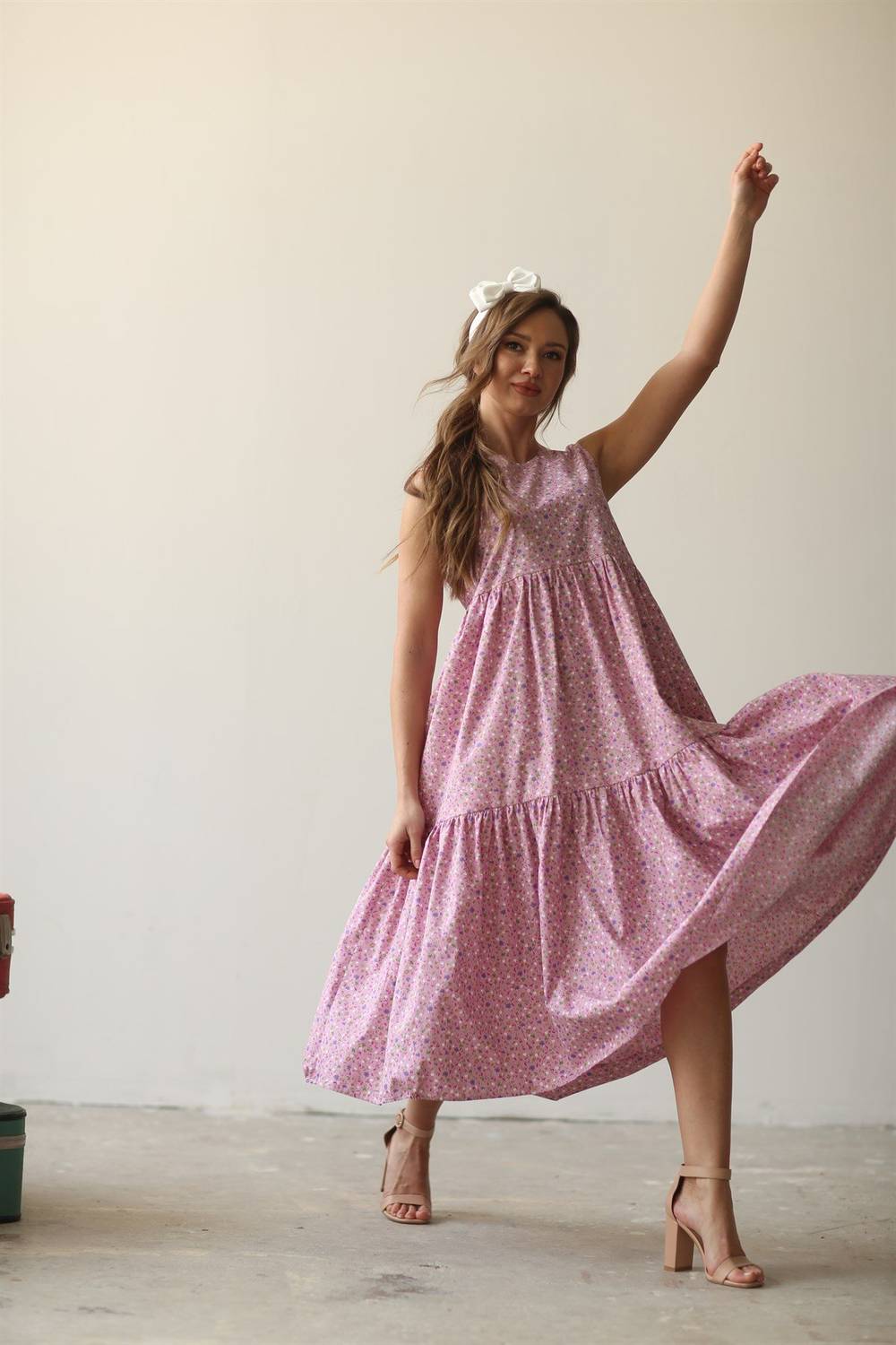 Pembe Çiçekli Kat Kat Kolsuz Poplin Elbise