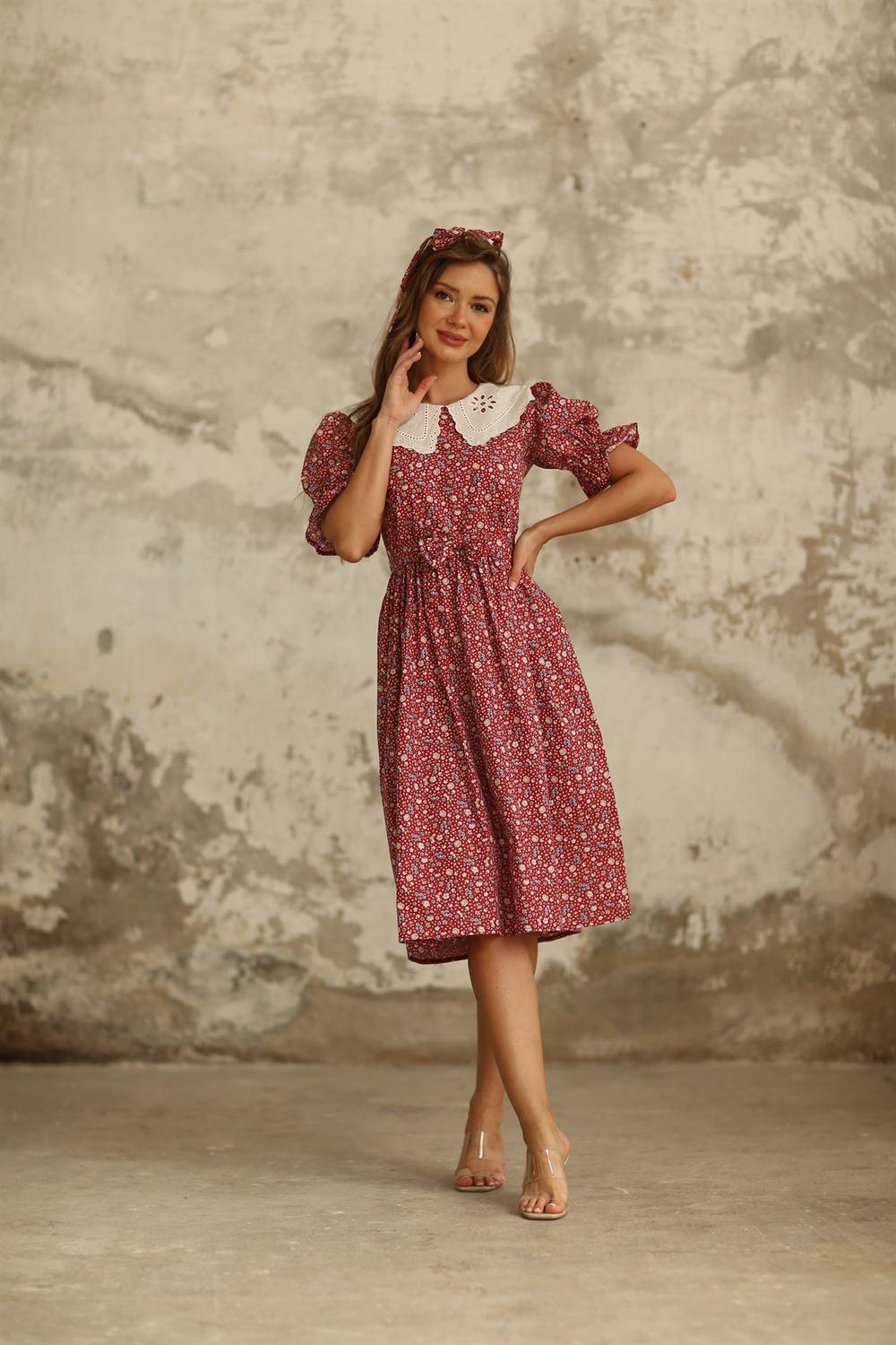 Vintage Fisto Yakalı Kırmızı Çiçekli Poplin Elbise