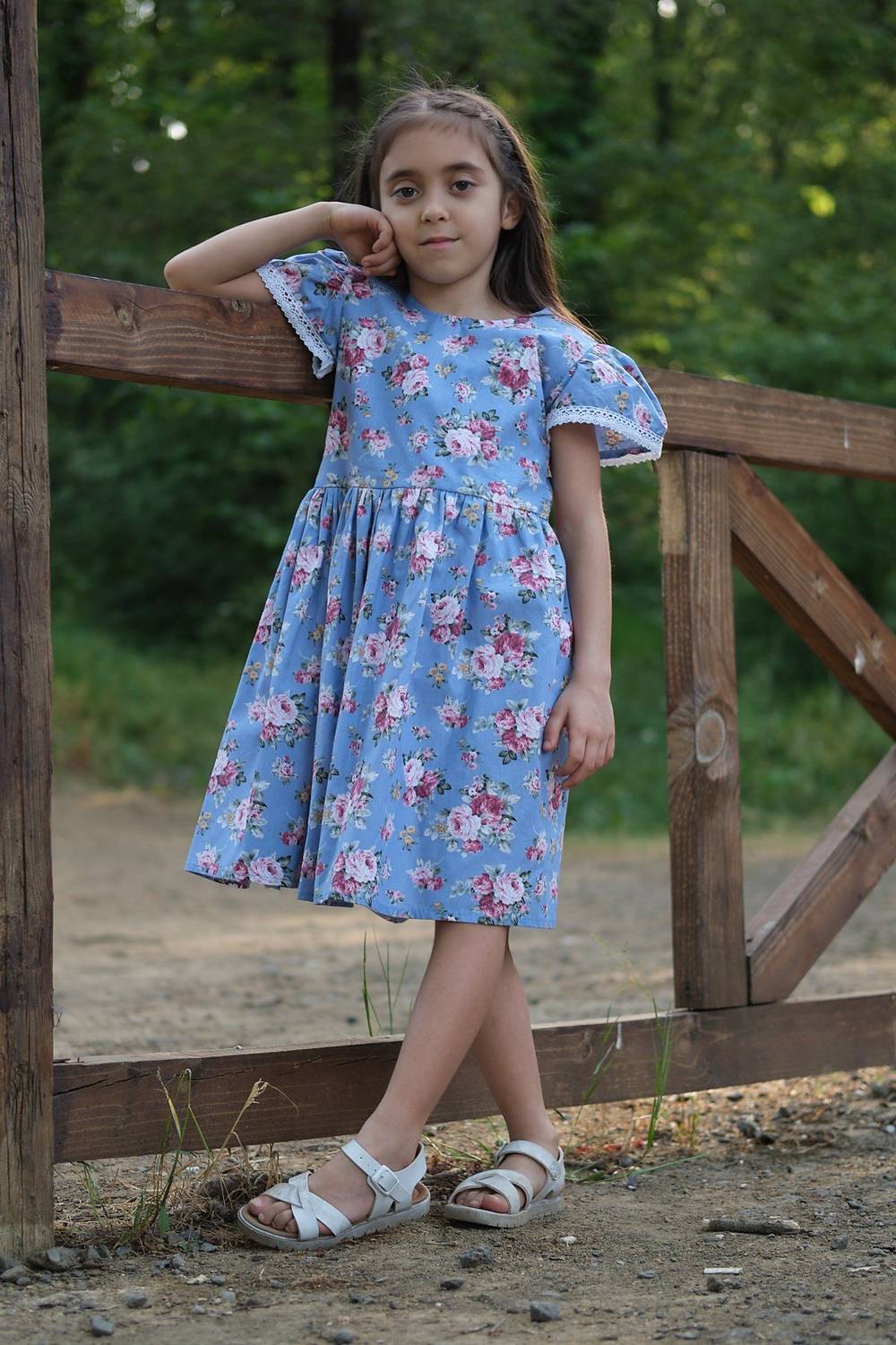 Blue Lace Floral Pattern Girl Dress