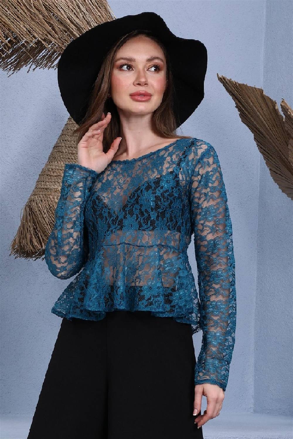 Блузка з мереживом у кольорі petrol, повний фасон, ручне прання, доступні розміри від S до 3XL