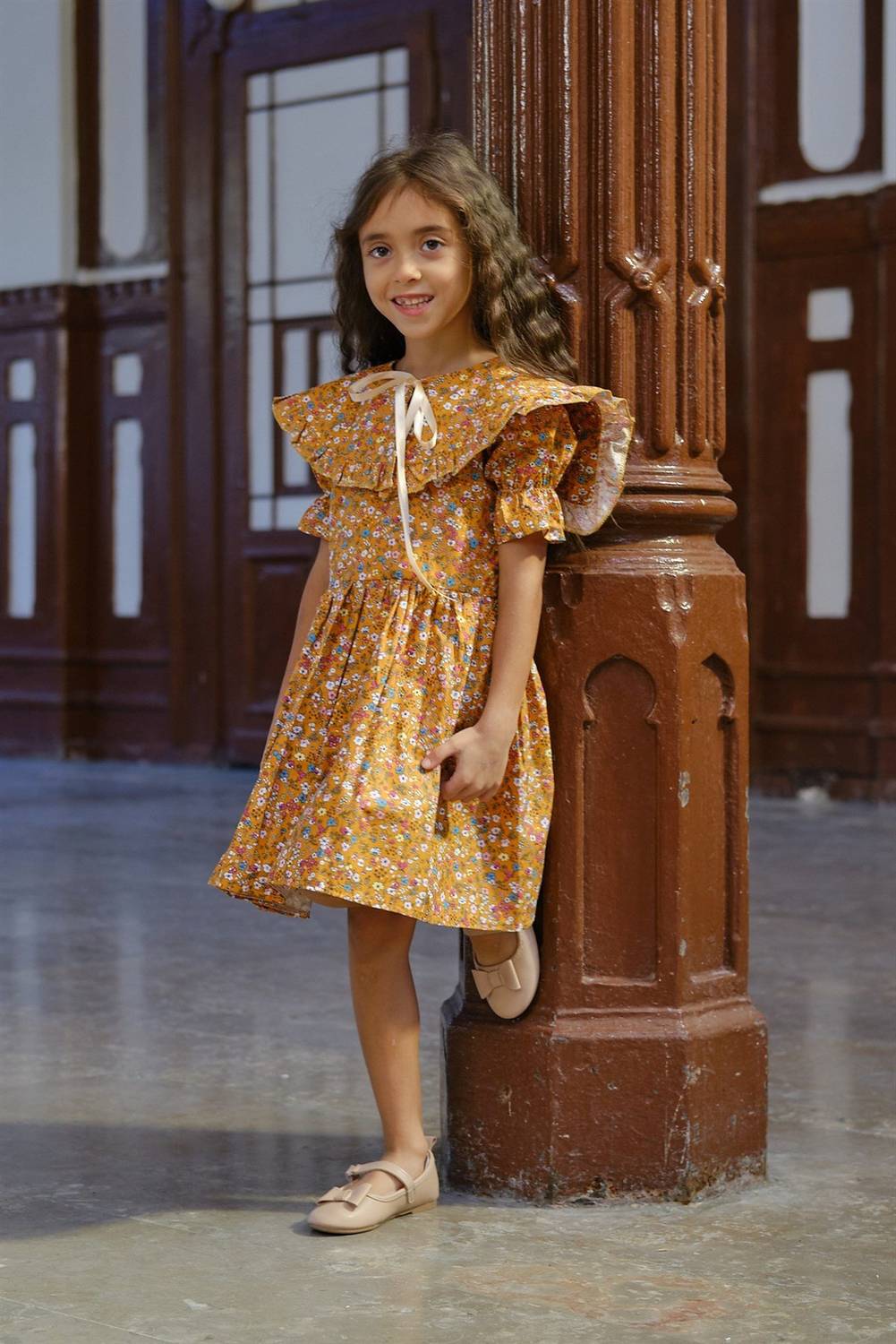 Винтажное платье с цветами для девочек 6-7 лет с круглым вырезом и бантом из поплина