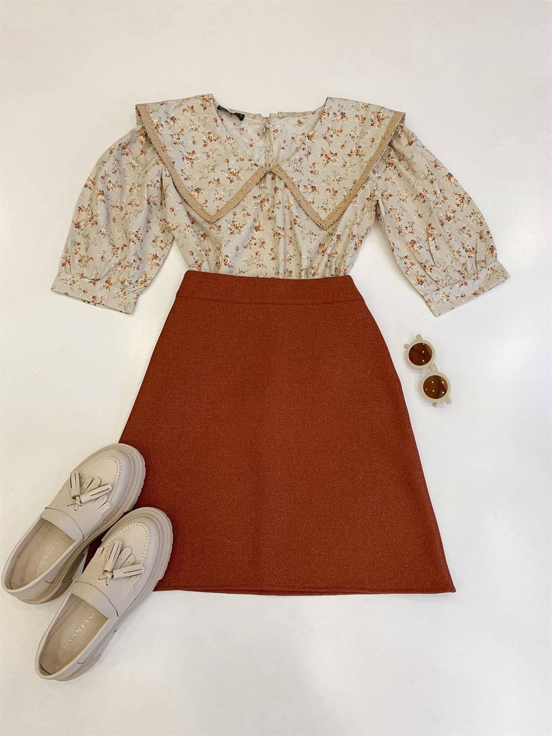 Tile Colored Skirt and Cream Ground Brown Floral Collar Blouse (2 Piece Set)