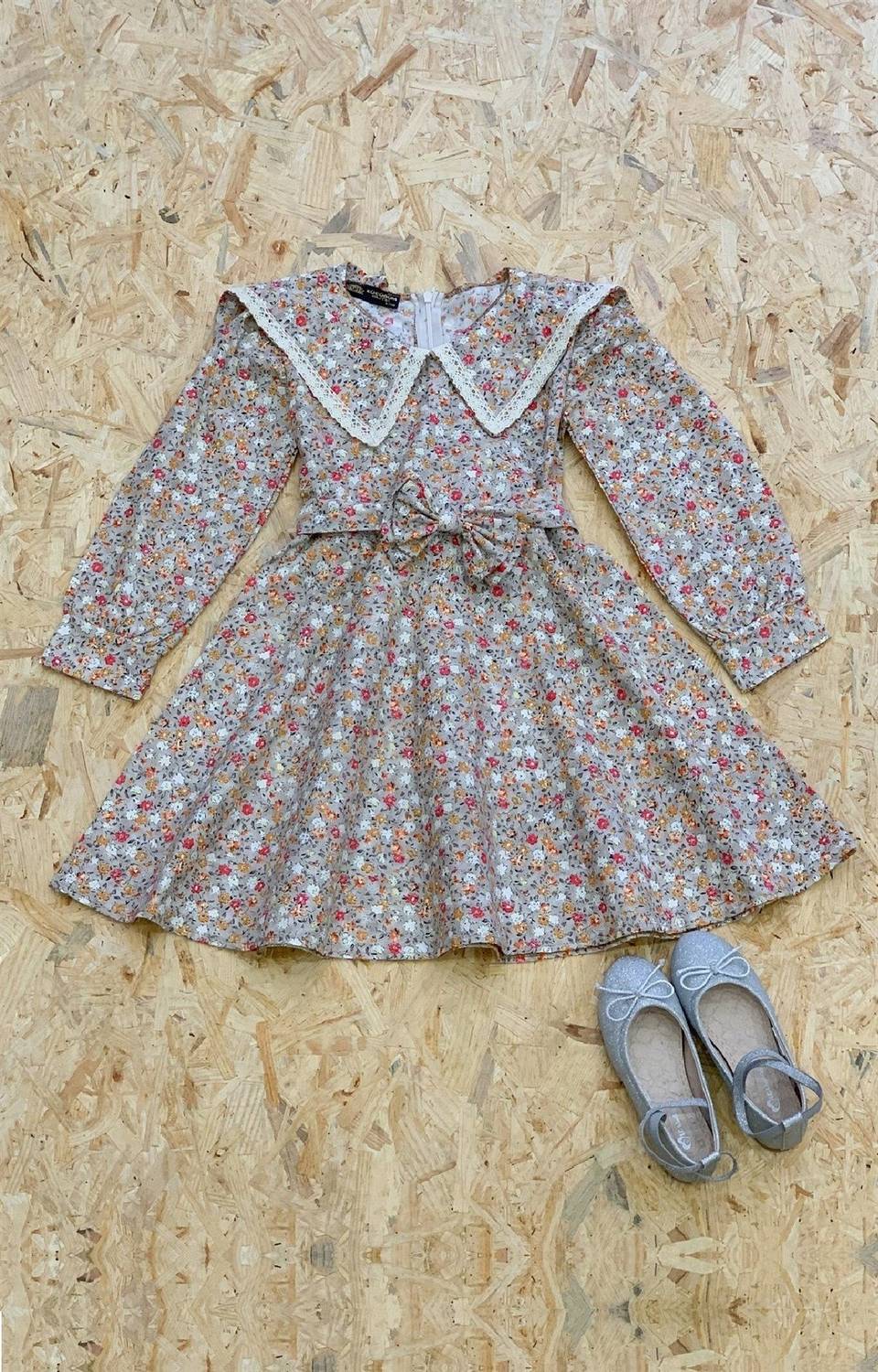 Gray Collar Floral Vintage Girl Dress