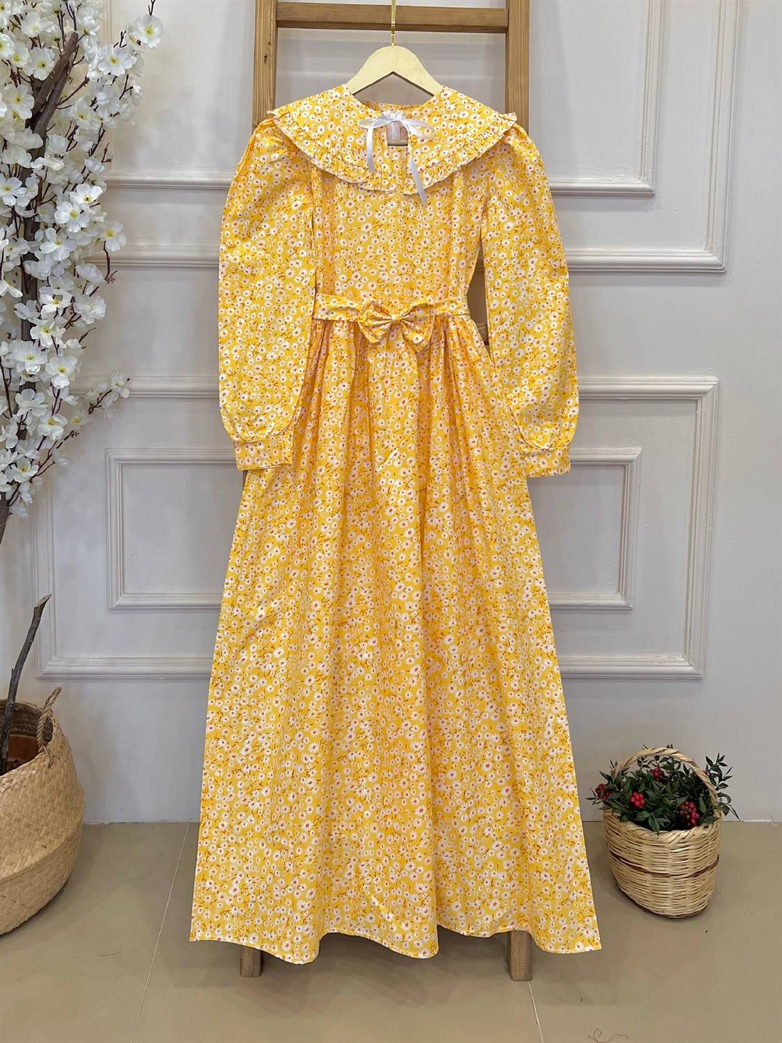 Tesettür Seyyar Yakalı Sarı Papatyalı Poplin Elbise 