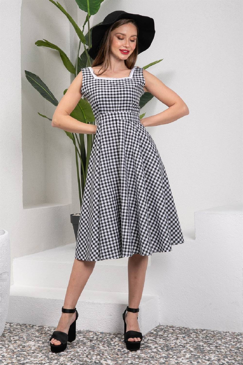 Чорна плаття в клітинку з коміром та поясом, бавовняна поплінова тканина, м'яка та легка, розміри 36-46