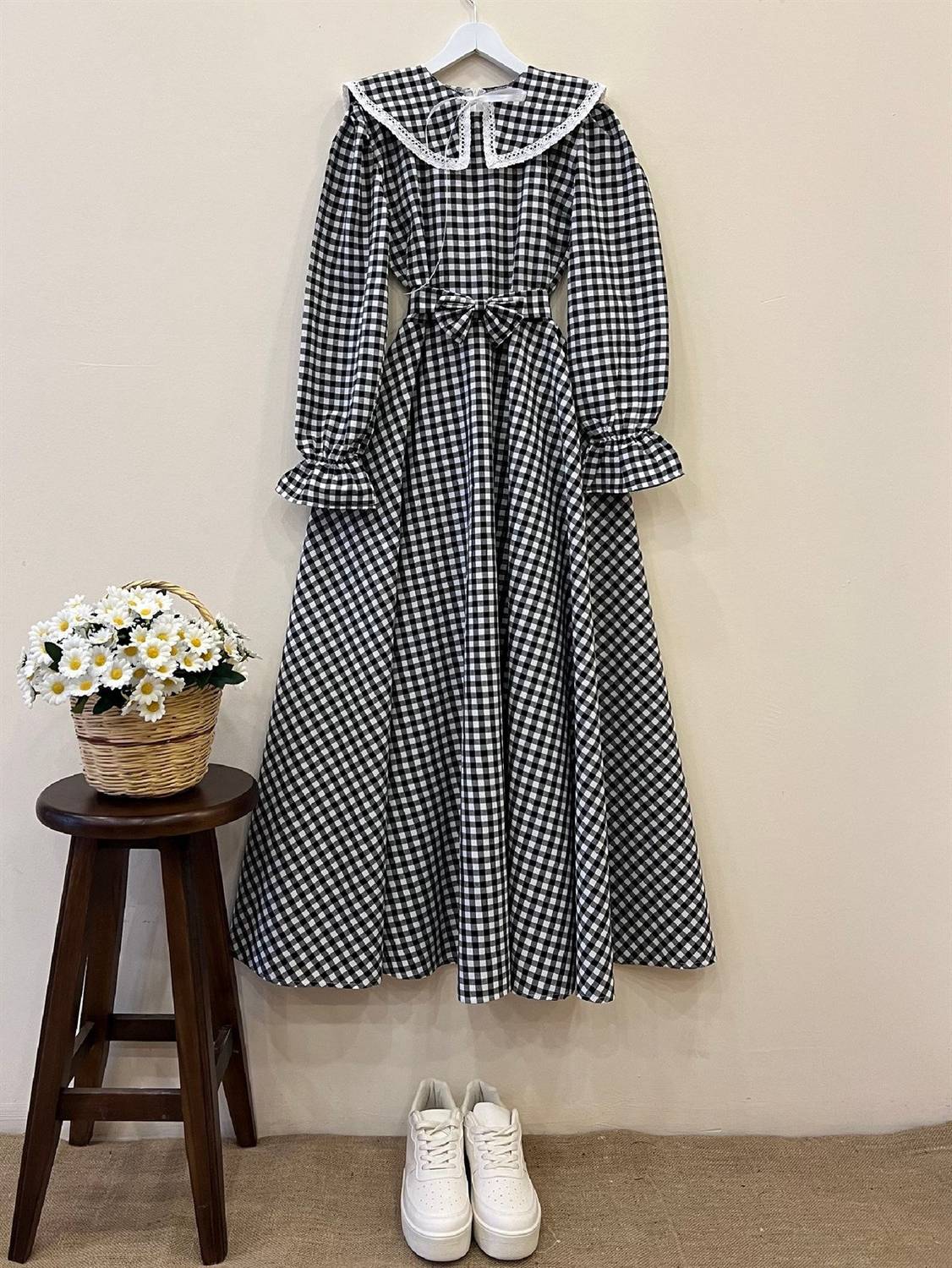Hijab Travel Collar Black Gingham Dress