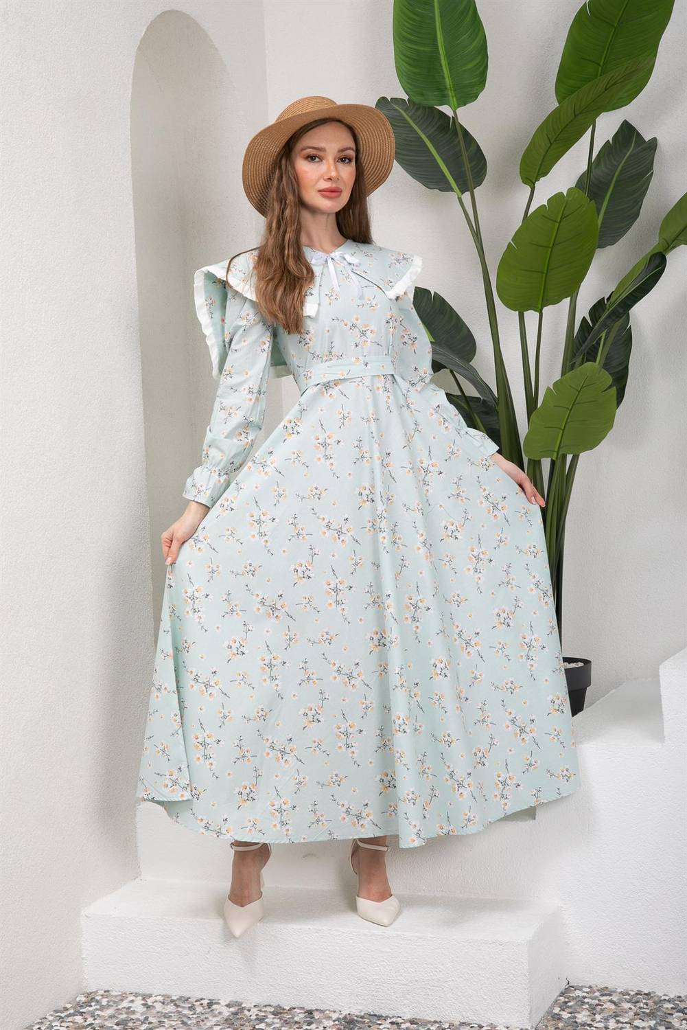 Tesettür Bahar Dalı Su Yeşili Seyyar Yakalı Kloş