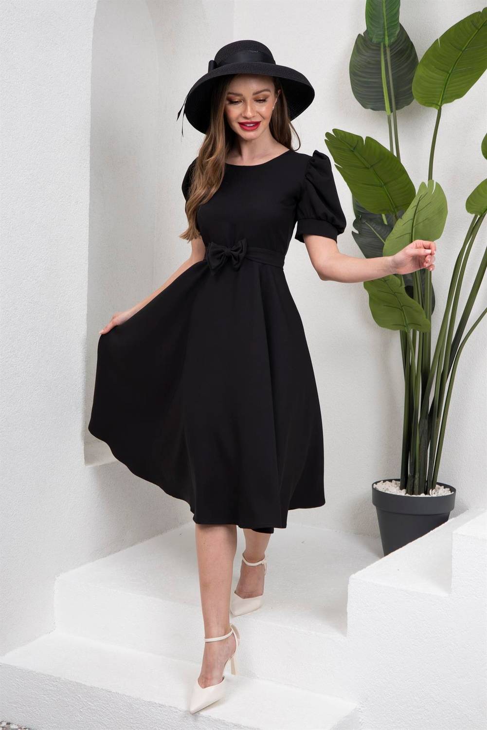 Siyah Krep Karpuz Kol Kloş Midi Boy Elbise
