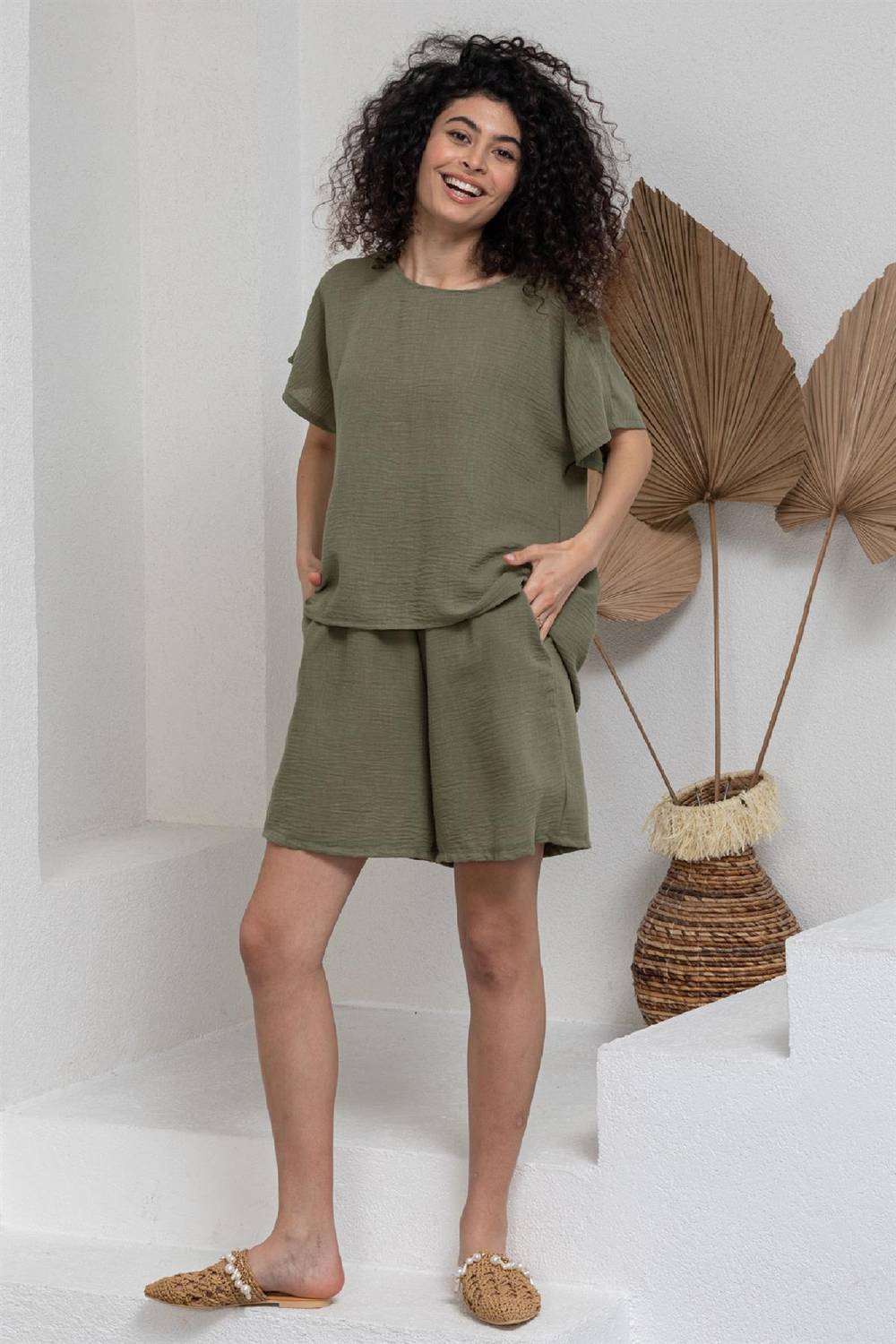 Green Cotton Linen Short Sleeve Blouse and Shorts 2-Pack