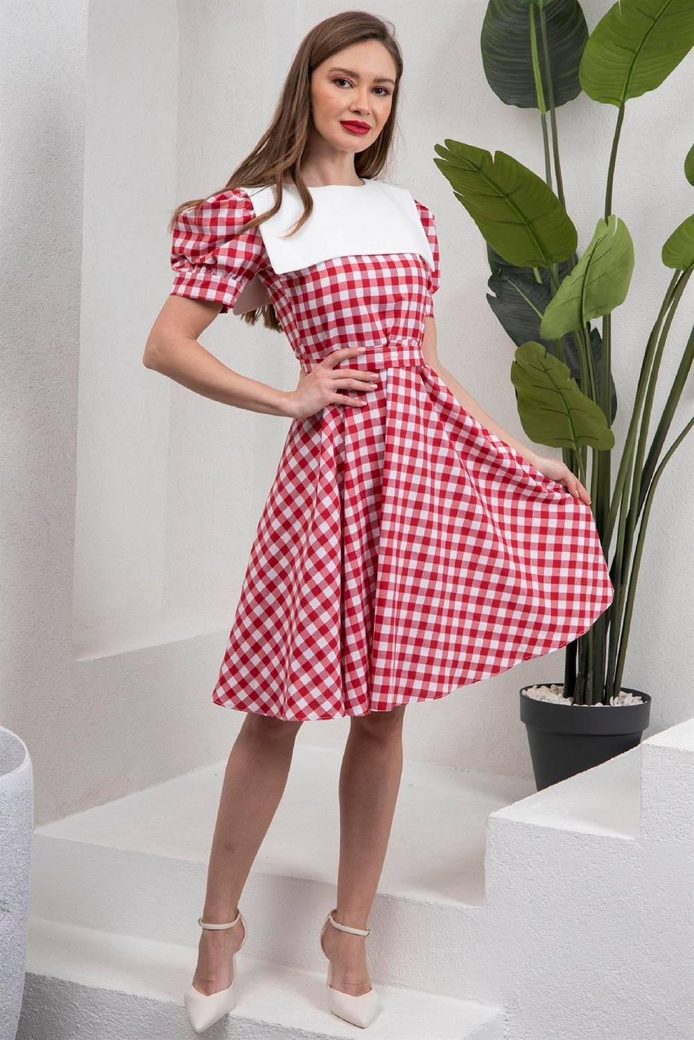 Vintage Kırmızı Pötikare Seyyar Beyaz Yakalı Karpuz Kol Kloş Elbise