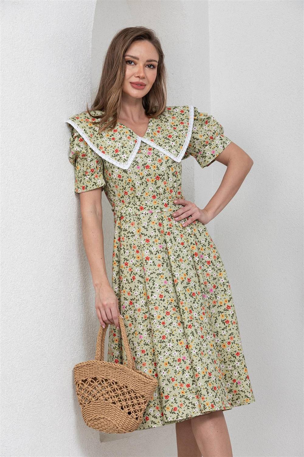 Vintage Green Floral Collar Poplin Midi Length Flare Dress
