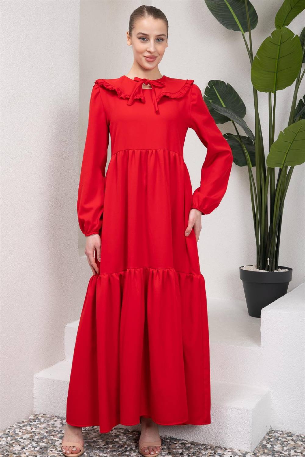Tesettür Seyyar Yakalı Kırmızı Kat Kat Krep Elbise