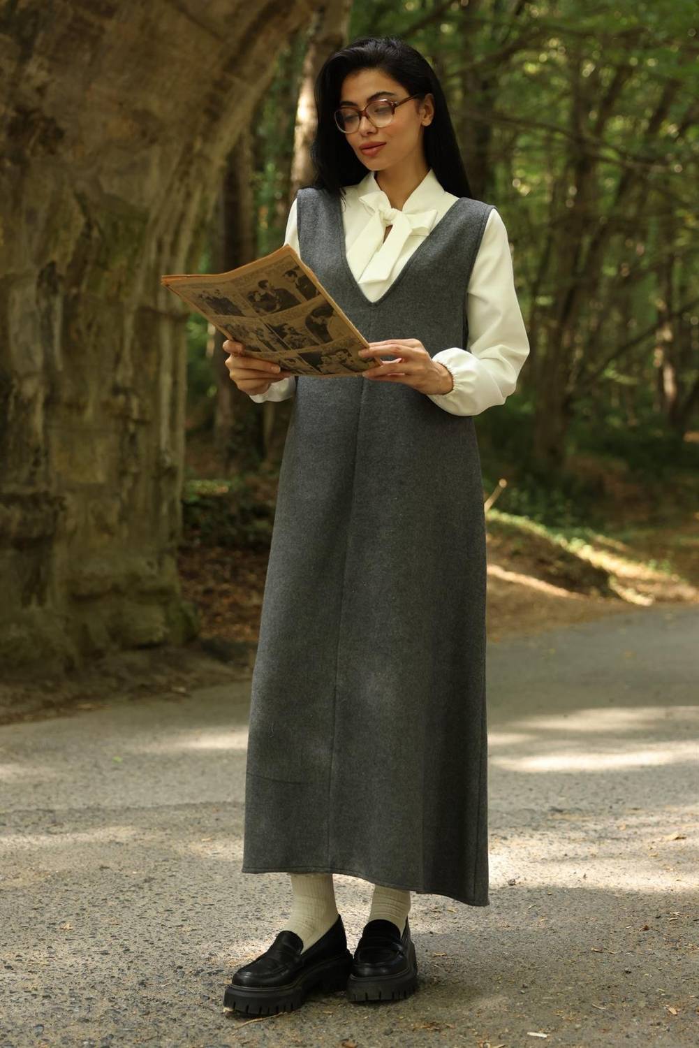 Antrasit Rengi Kaşe Uzun Kışlık V Yaka Jile Elbise