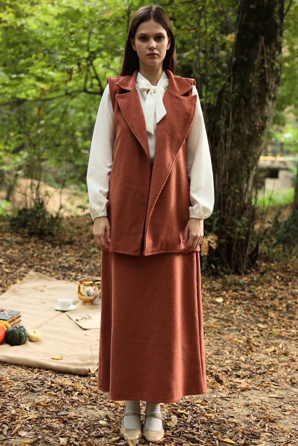 Somon Rengi Uzun Kaşe Yelek-Etek Takımı (2li Takım)