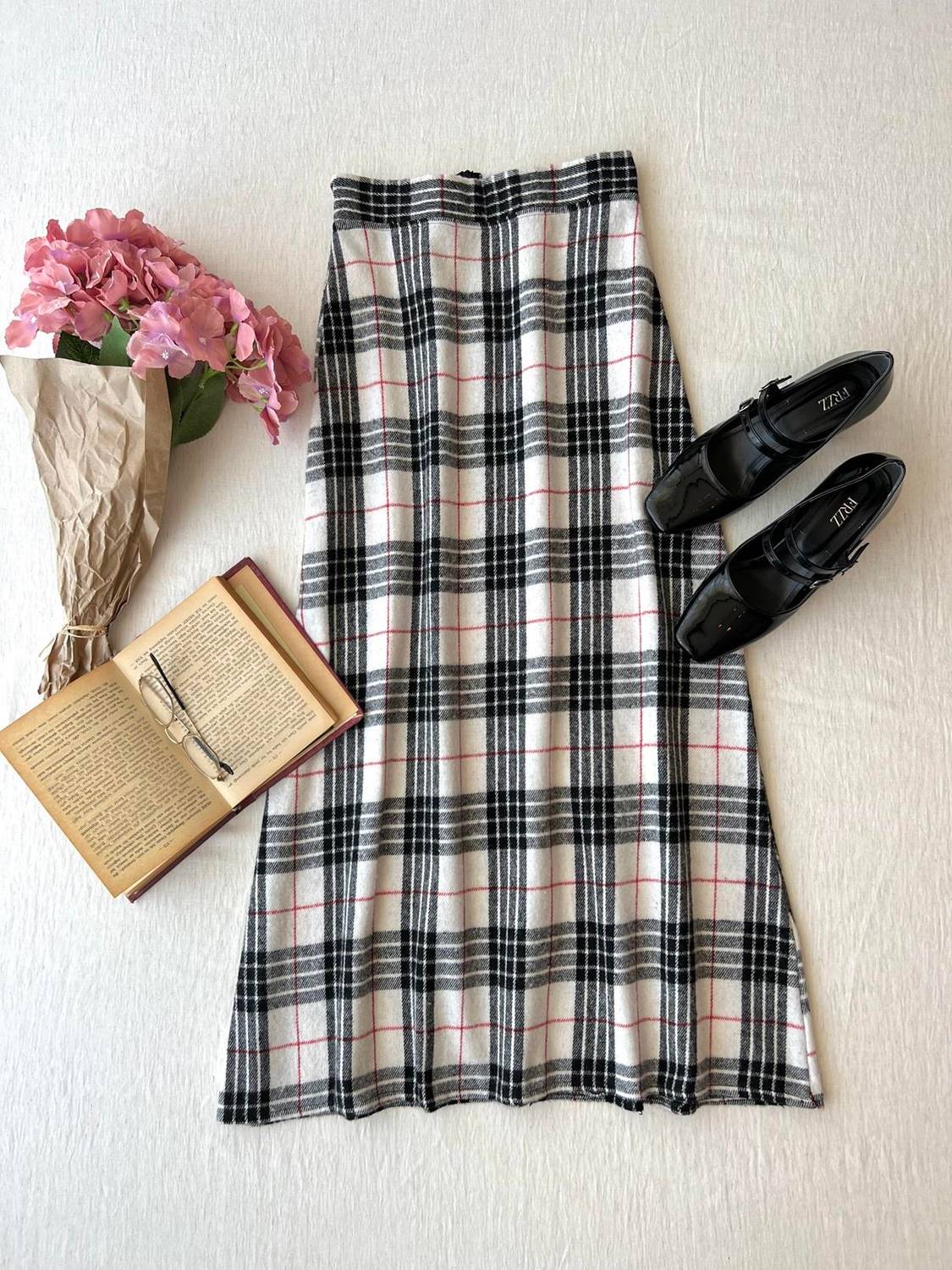 Black Long Winter Plaid Skirt