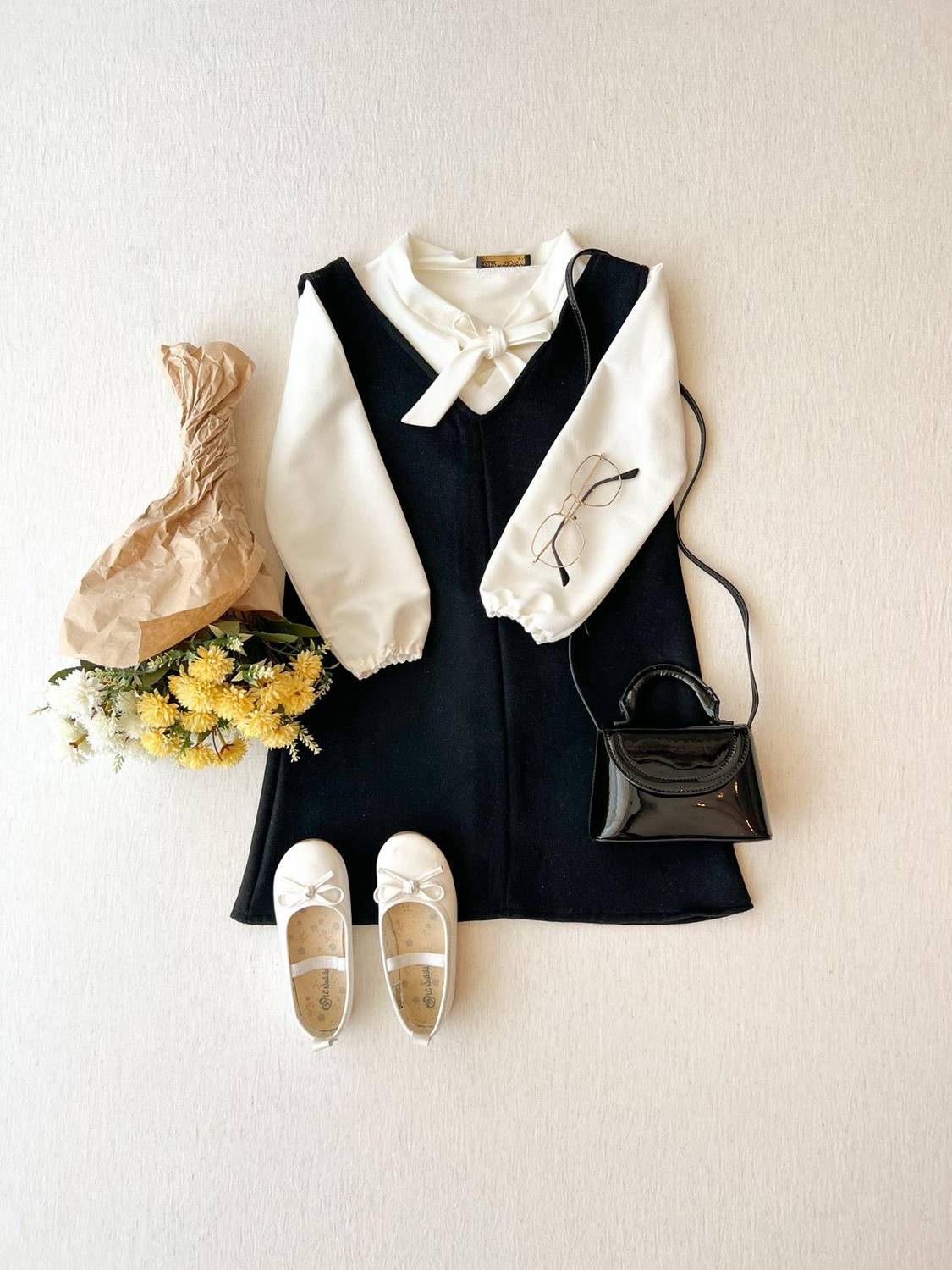 Black Color Stash Gilet Girl's Dress