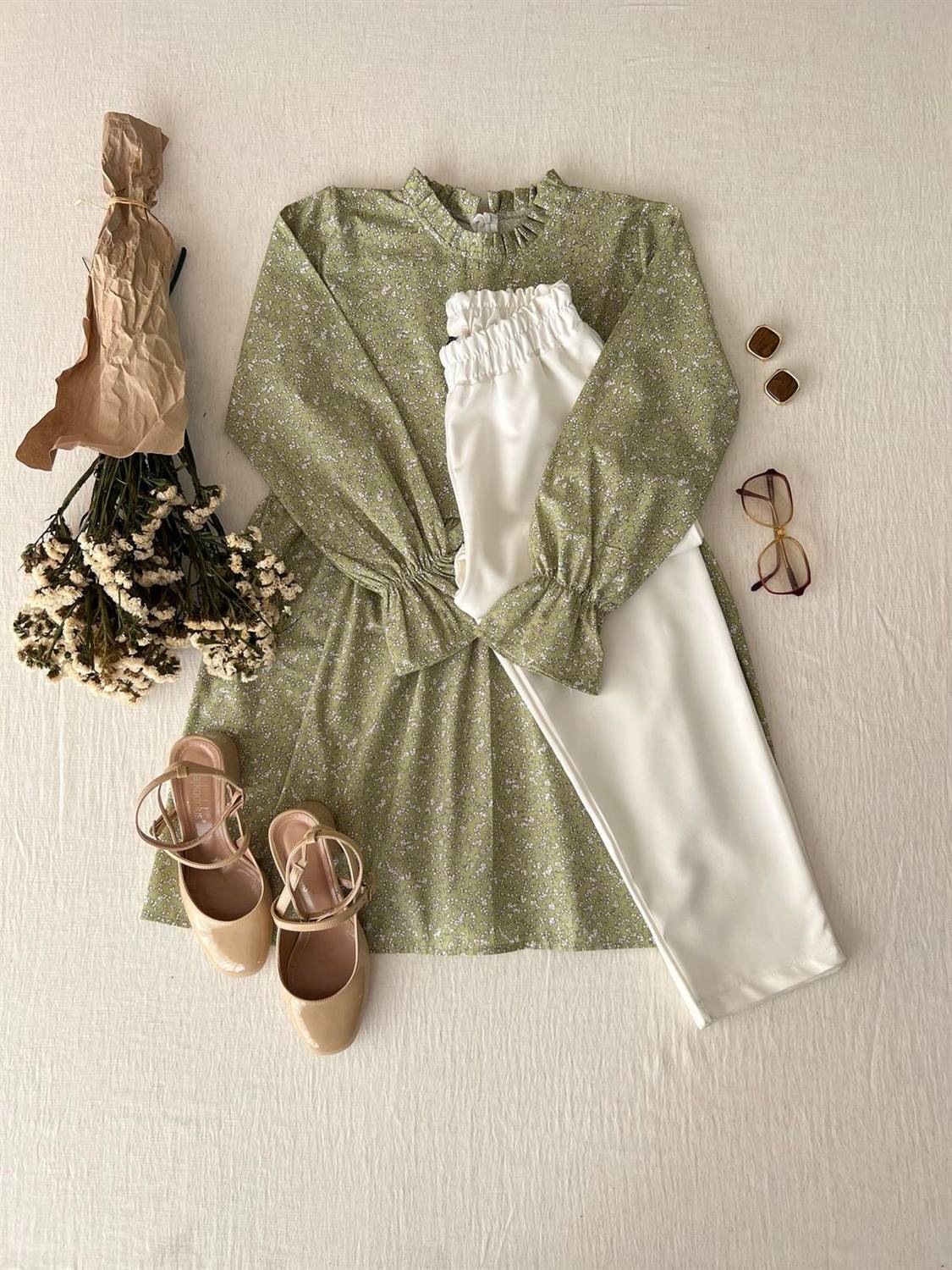 Green Poplin Ruffle Collar Tunic