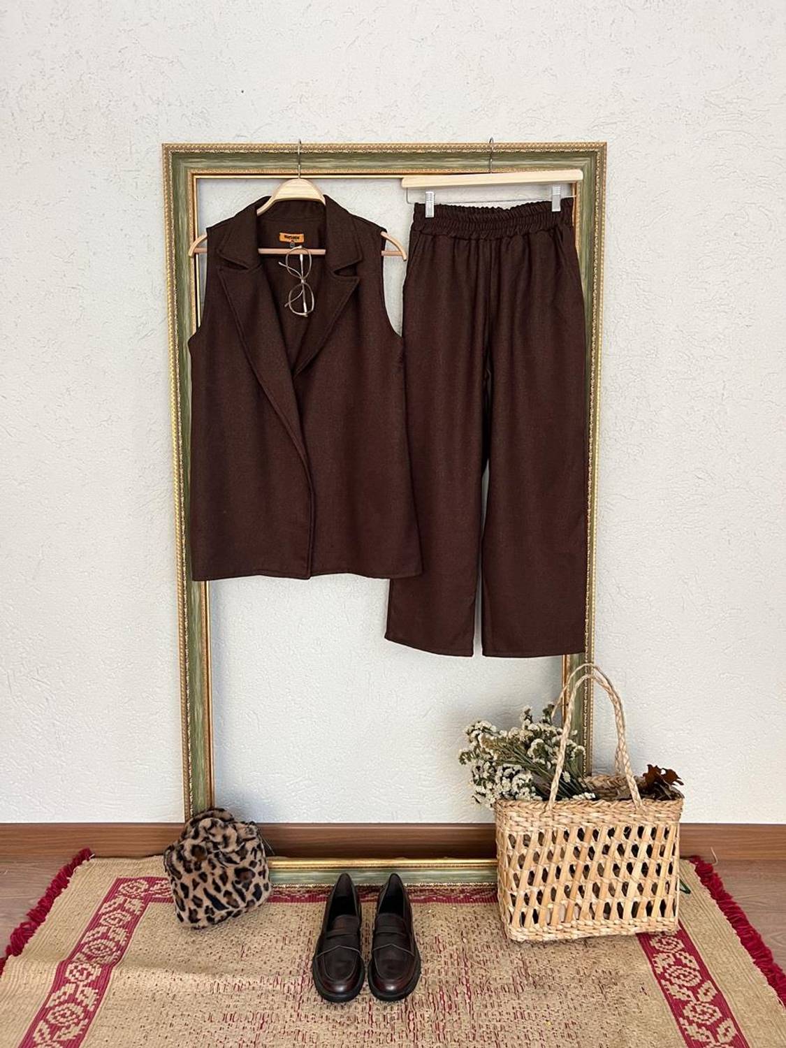 Kahverengi Yün Efekt Yelek-Pantolon 2 li Takım