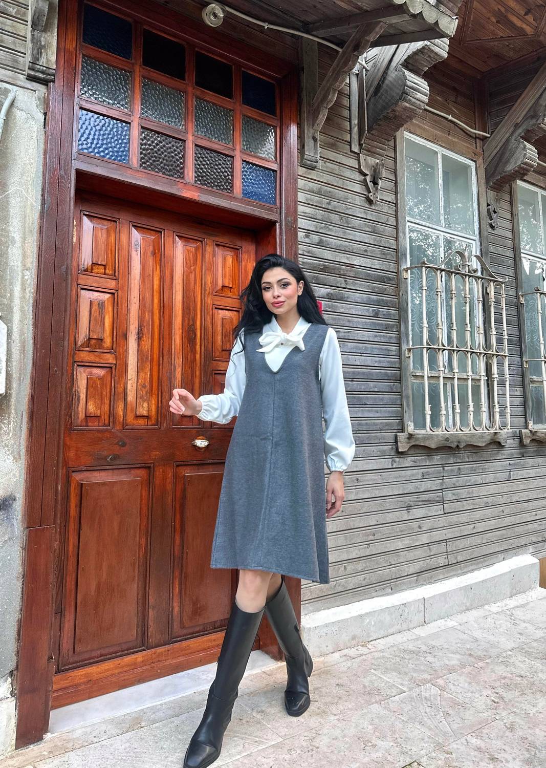 Короткое жаккардовое платье из антрацитовой ткани, стильный и комфортный, идеально подходит для любого случая, размеры 36-46