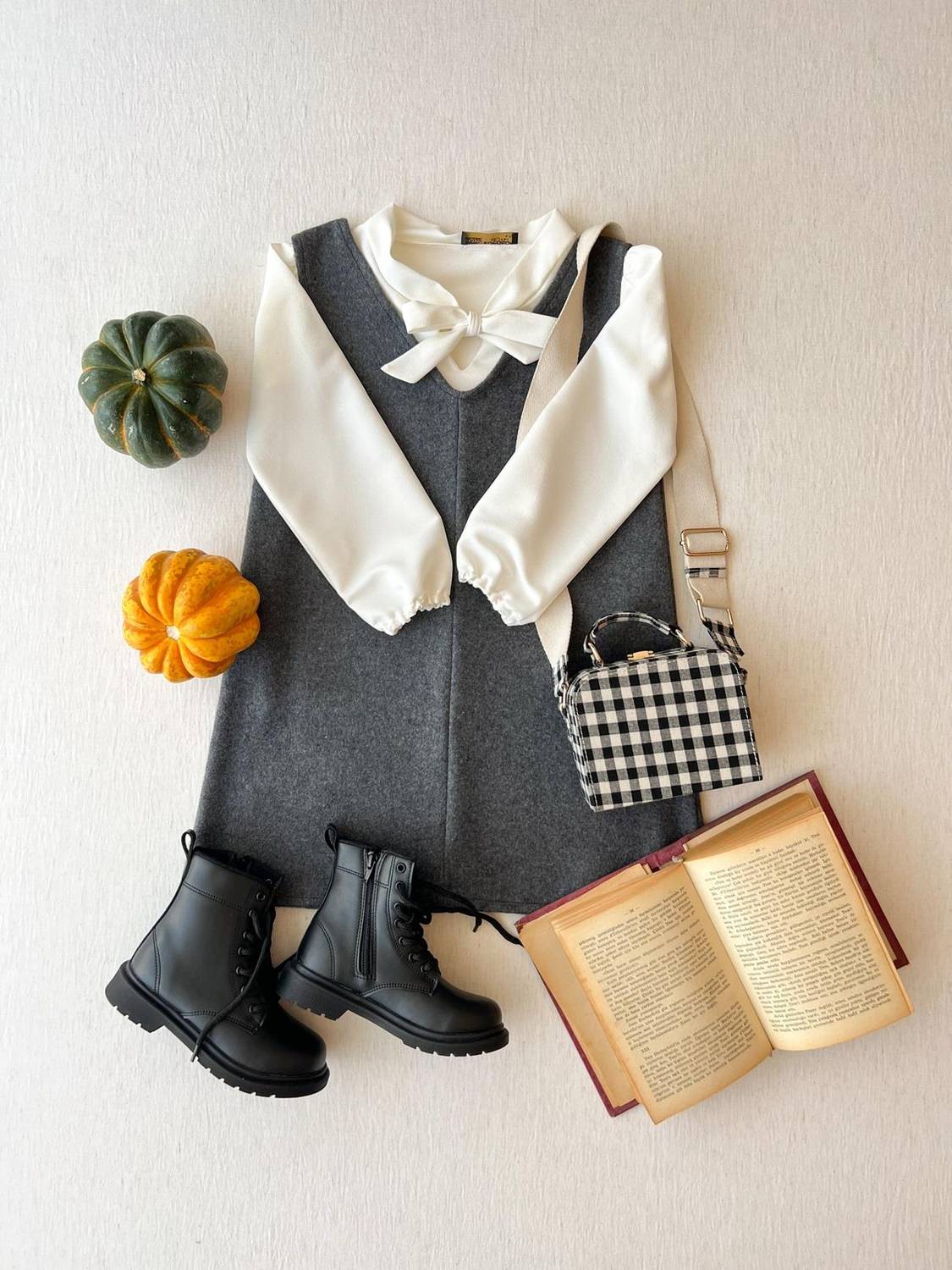 Антрацитове кашемірове плаття для дівчаток 1-13 років з широким кроєм та можливістю ручного прання