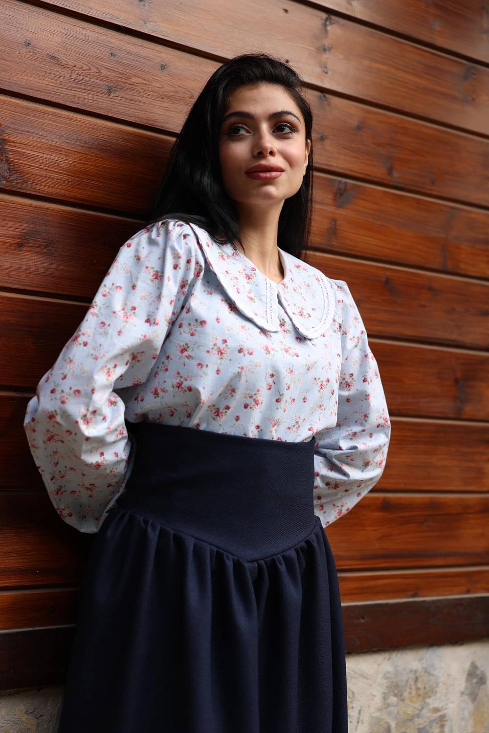 Vintage Blue-Burgundy Floral Baby Collar Lace Poplin Blouse