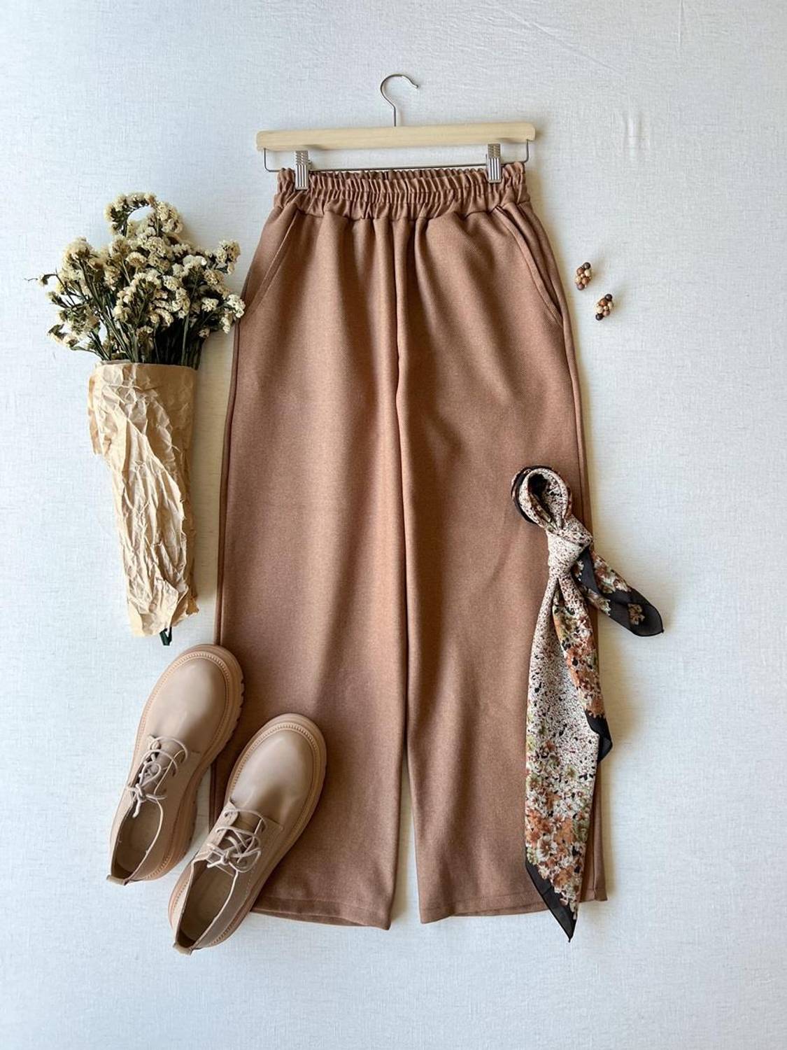 Taba Renk Yün Efekt Pantolon