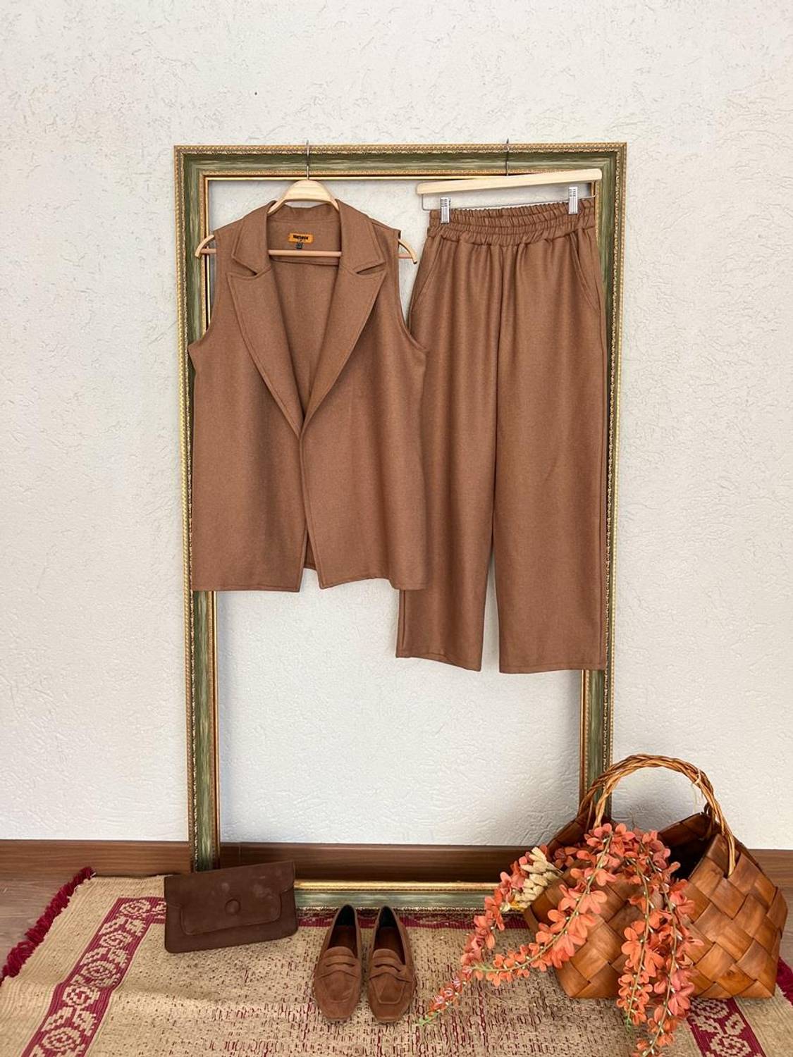 Tan Color Wool Effect Vest-Trousers Set of 2