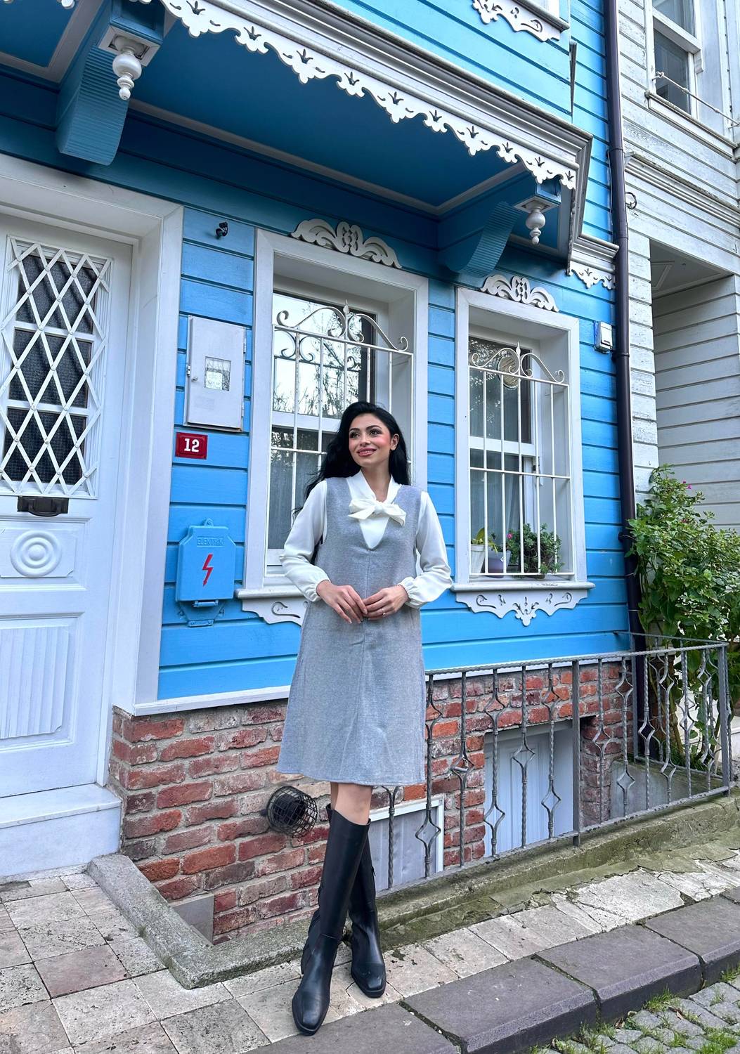 Gray Kachet Short Gilet Dress