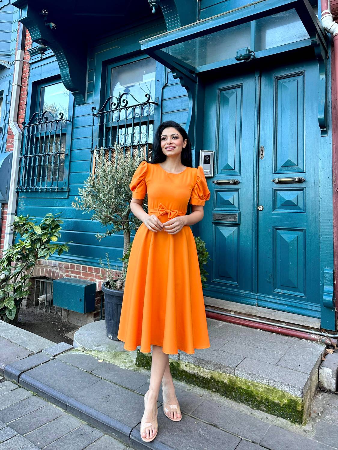 فستان ميدي بأكمام البطيخ البرتقالي