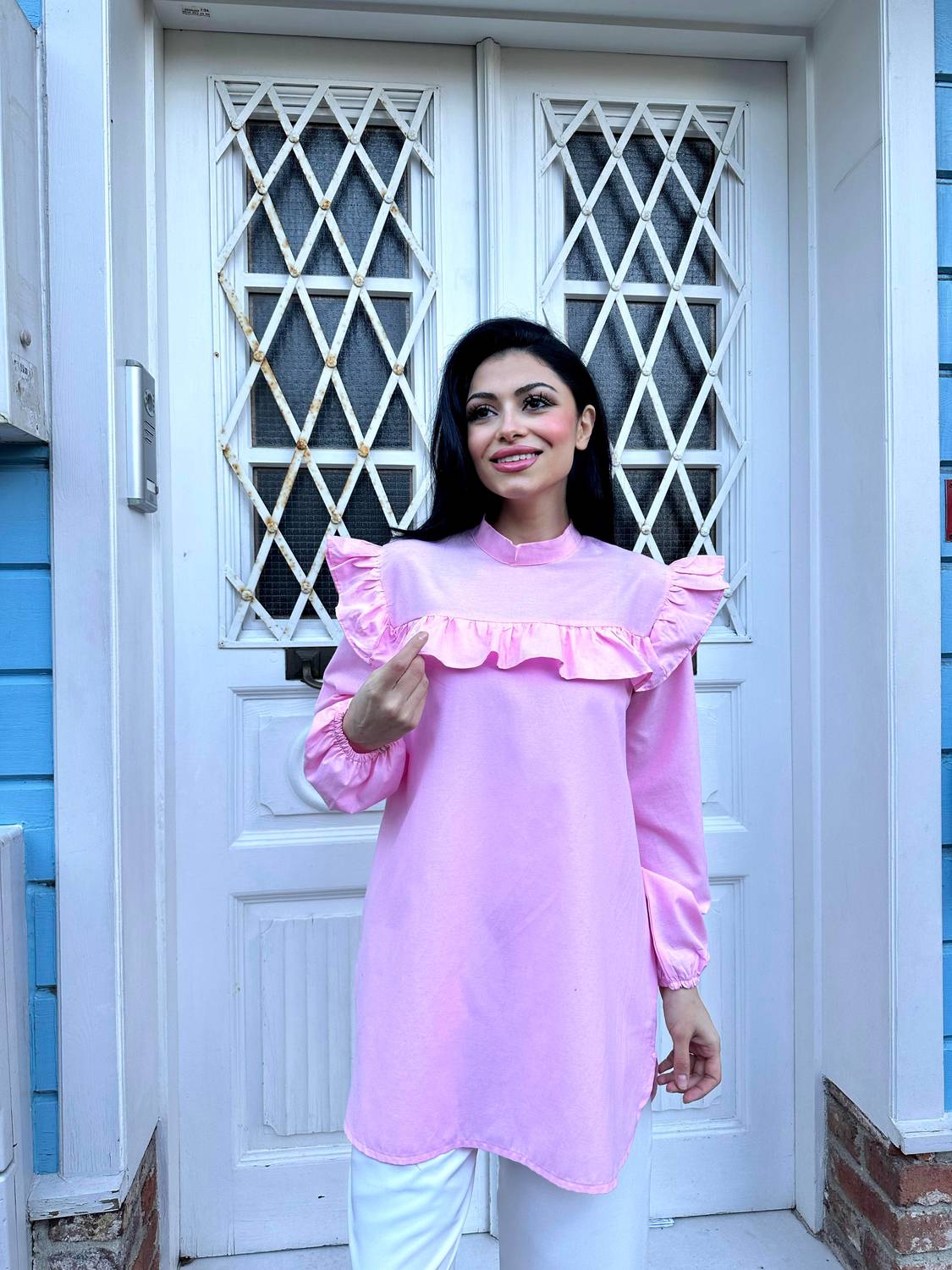 Pembe Omuzdan Fırfırlı Uzun Poplin Tunik