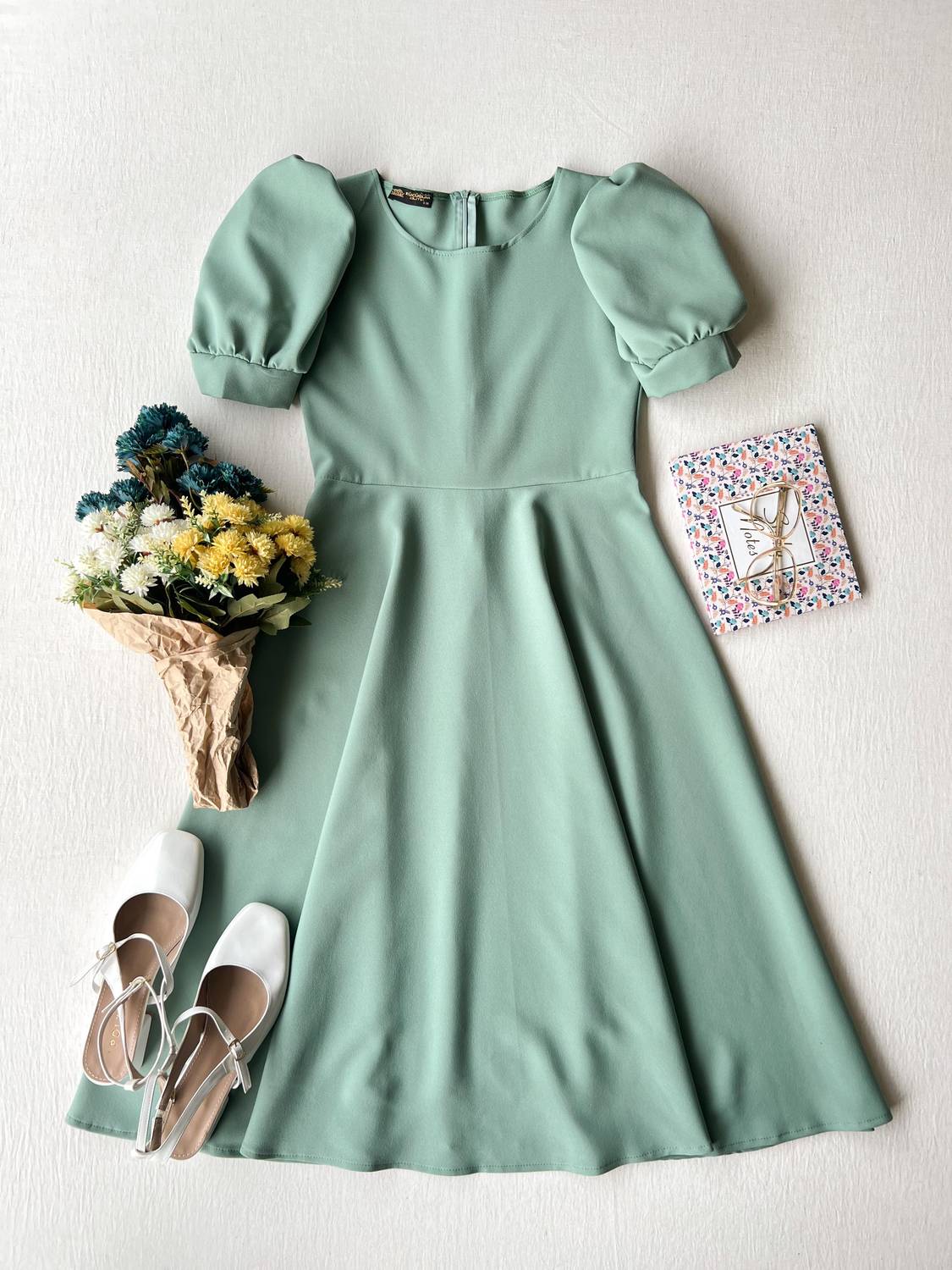 Karpuz Kollu Çağla Krep Midi Boy Kloş Elbise