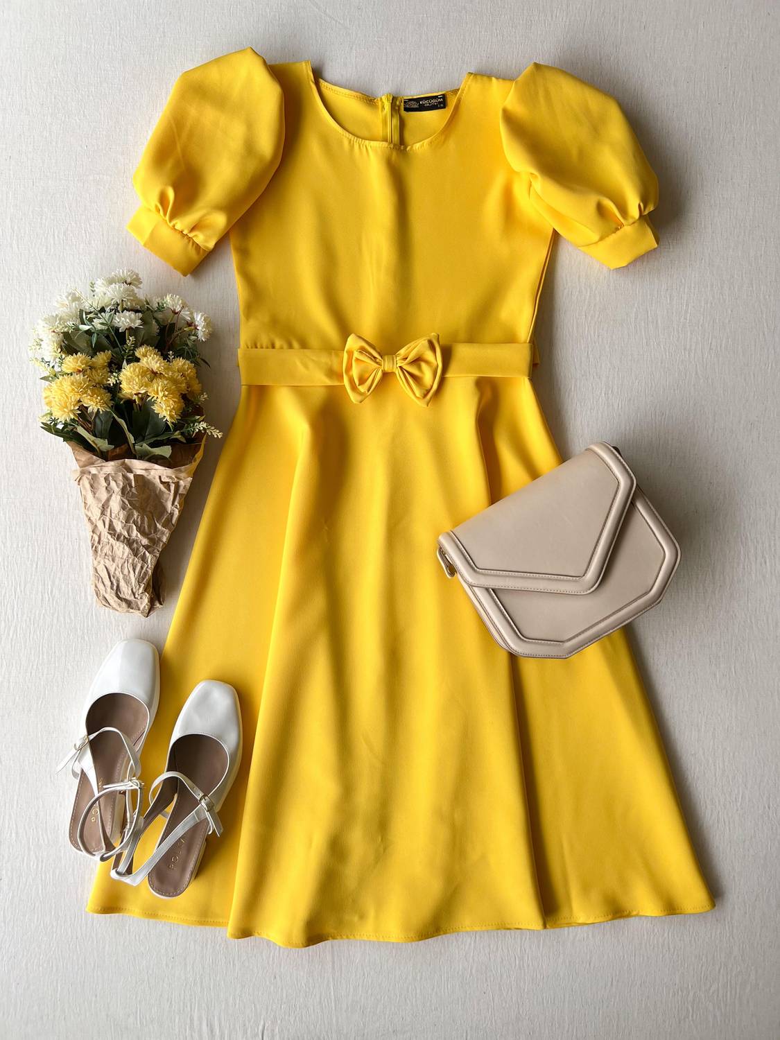 Karpuz Kollu Sarı Krep Midi Boy Kloş Elbise